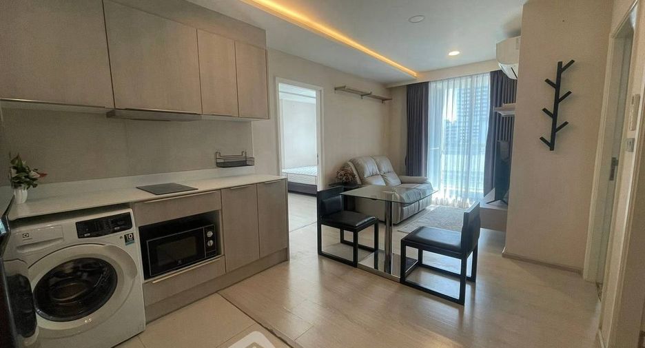 For rent 2 ベッドルーム condo in Khlong Toei, Bangkok