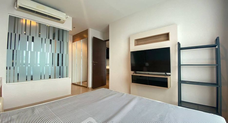 For rent 2 bedrooms condo in Sathon, Bangkok