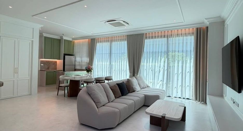 Casa en alquiler de 4 habitaciones en Saphan Sung, Bangkok