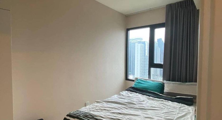 For rent 2 ベッドルーム condo in Watthana, Bangkok