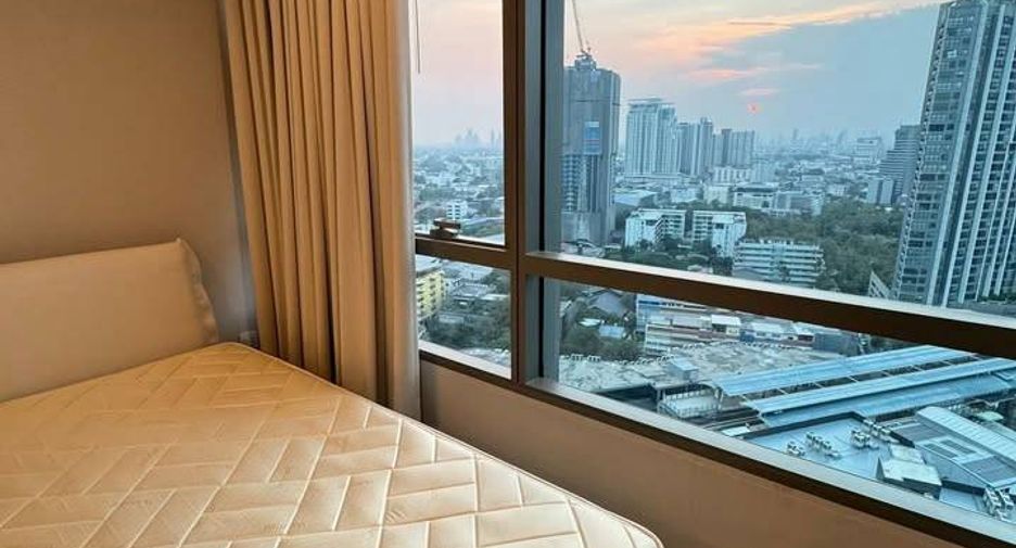 For rent 1 bed condo in Khlong Toei, Bangkok