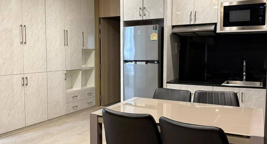 Wohnung zur Miete mit 1 Zimmer in Pathum Wan, Bangkok