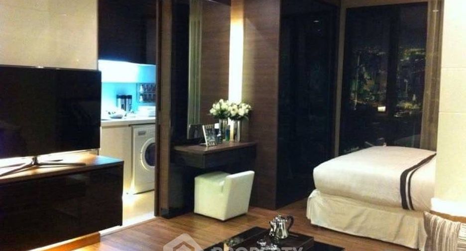 À louer 1 chambre condo à Huai Khwang, Bangkok