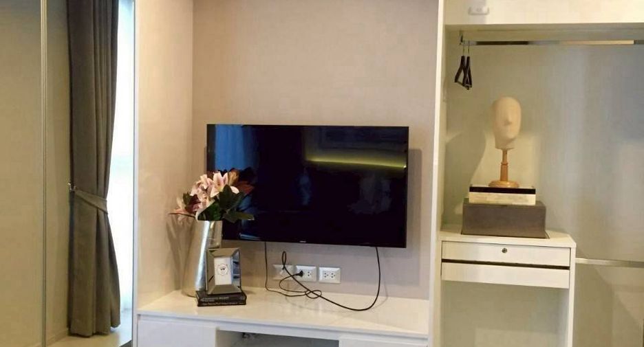 For rent 2 ベッドルーム condo in Khlong Toei, Bangkok