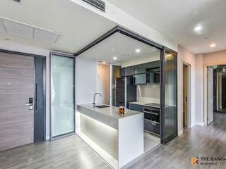 Wohnung zum Kauf mit 2 Zimmer in Sathon, Bangkok