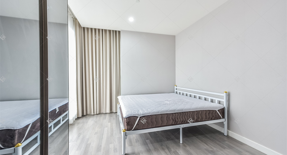 For sale 1 bed condo in Bang Rak, Bangkok