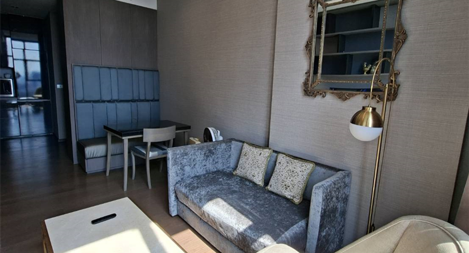For rent 1 bed condo in Sathon, Bangkok