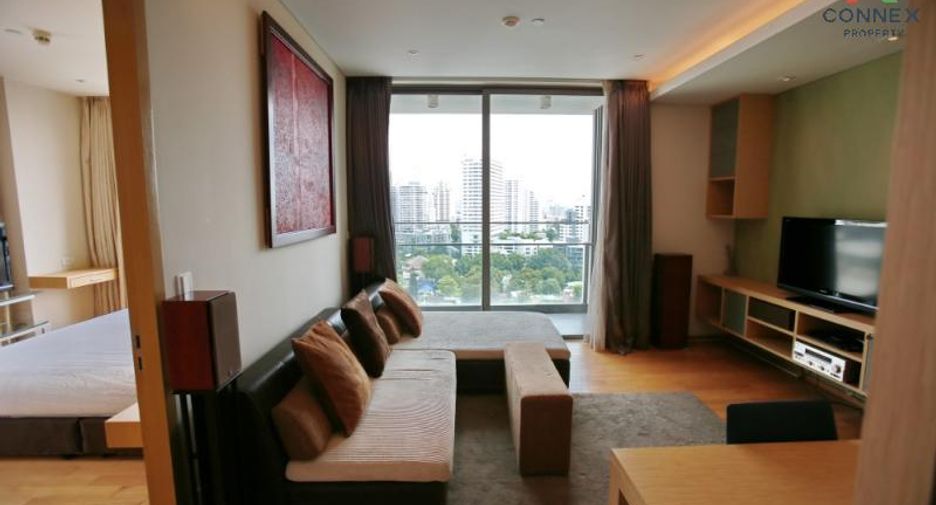 Condo en alquiler de 1 habitaciones en Khlong Toei, Bangkok