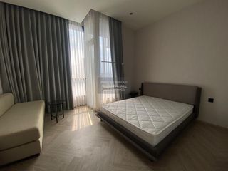 Condo en alquiler de 1 habitaciones en Khlong San, Bangkok