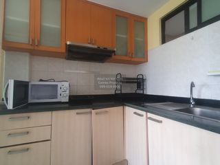 Wohnung zur Miete mit 2 Zimmer in Yan Nawa, Bangkok