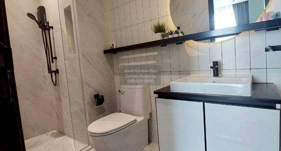 Wohnung zur Miete mit 2 Zimmer in Khlong San, Bangkok