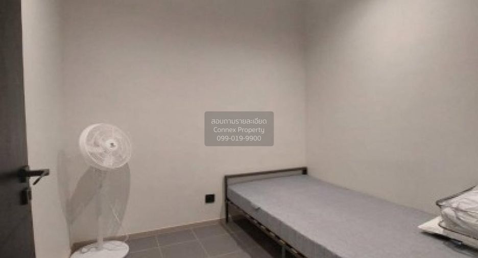 Wohnung zur Miete mit 3 Zimmer in Khlong San, Bangkok