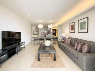 For rent 4 bedrooms condo in Khlong Toei, Bangkok
