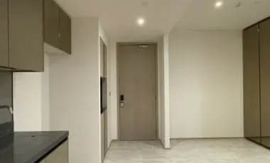 Condo en alquiler de 1 habitaciones en Khlong Toei, Bangkok
