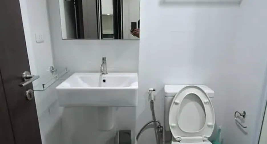 Продажа 1 кровать кондо в Щаттхана, Бангкок