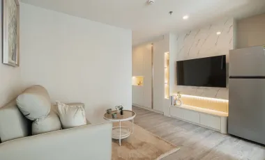 For rent 2 bedrooms condo in Bang Na, Bangkok