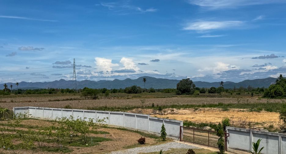 Casa en venta de 2 habitaciones en Hua Hin, Prachuap Khiri Khan
