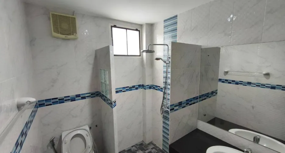 For rent 2 bedrooms house in Hang Dong, Chiang Mai