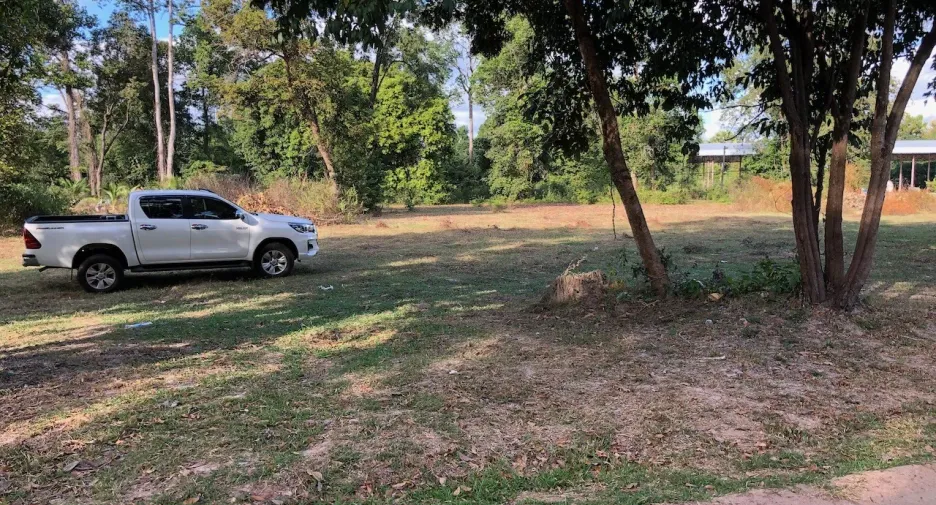 À vendre terrain à Mueang Ubon Ratchathani, Ubon Ratchathani