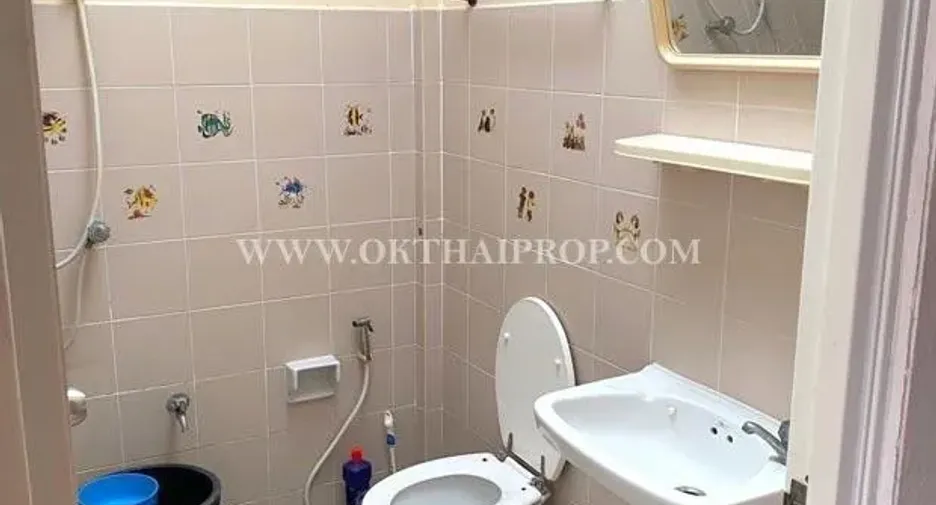For sale 2 ベッドルーム townhouse in Lat Lum Kaeo, Pathum Thani