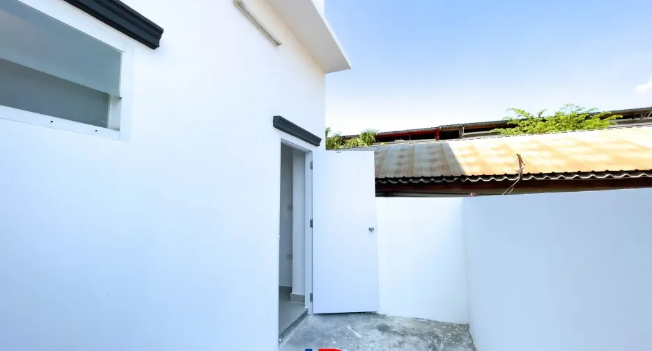 For sale 2 bedrooms house in Sam Phran, Nakhon Pathom