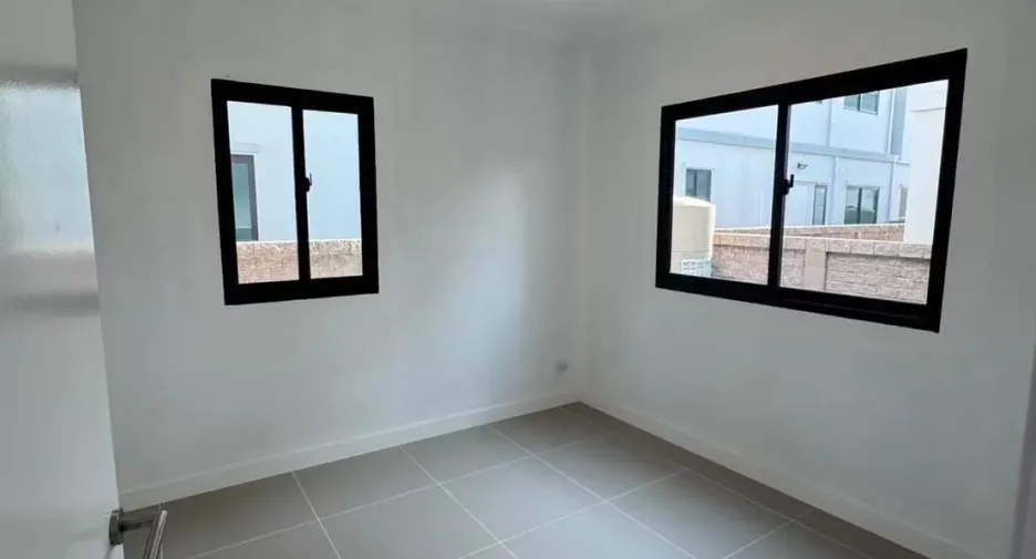出租 3 卧室 独立屋 在 Thanyaburi, Pathum Thani