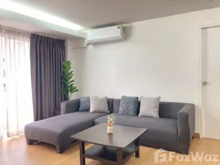 For rent 2 bedrooms condo in Huai Khwang, Bangkok