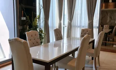 Аренда и продажа 4 спальни кондо в Щаттхана, Бангкок
