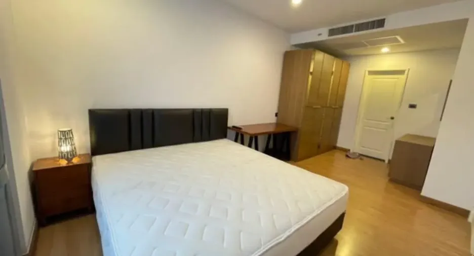 For sale 1 Beds condo in Huai Khwang, Bangkok