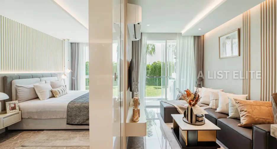 For sale 2 bedrooms condo in Khlong Toei, Bangkok