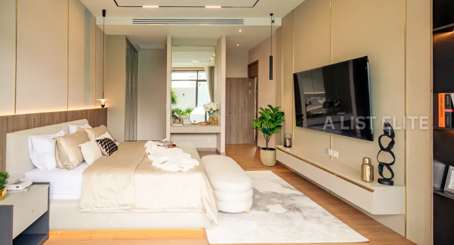 For sale 4 ベッドルーム condo in Khlong Toei, Bangkok