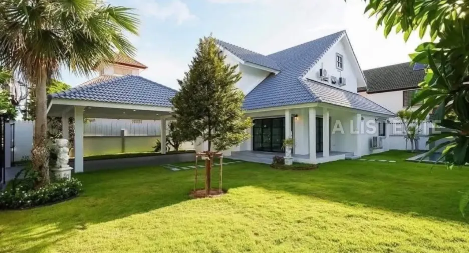 Casa en venta de 4 habitaciones en East Pattaya, Pattaya