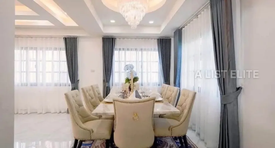 Casa en venta de 4 habitaciones en East Pattaya, Pattaya