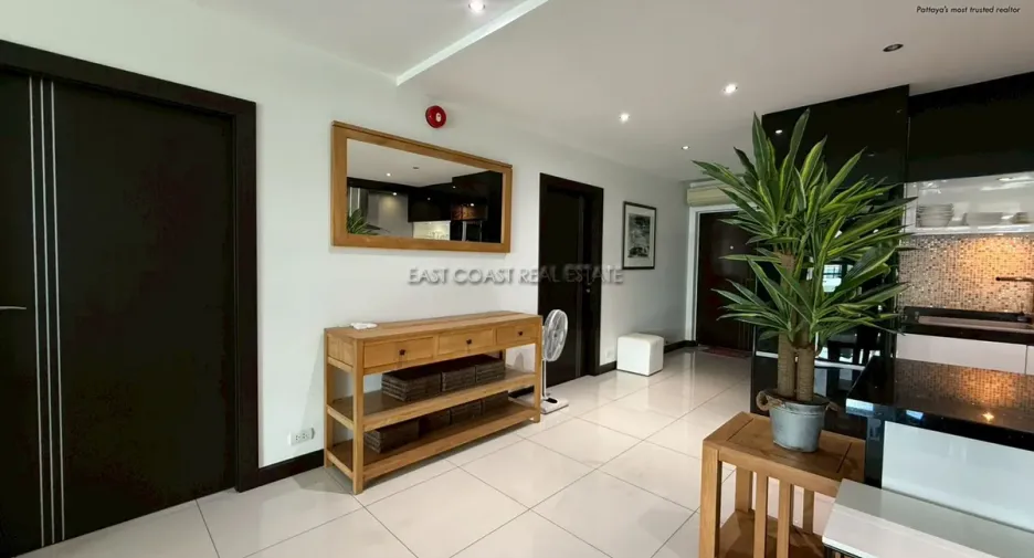 For rent and for sale 2 bedrooms condo in Bang Lamung, Chonburi