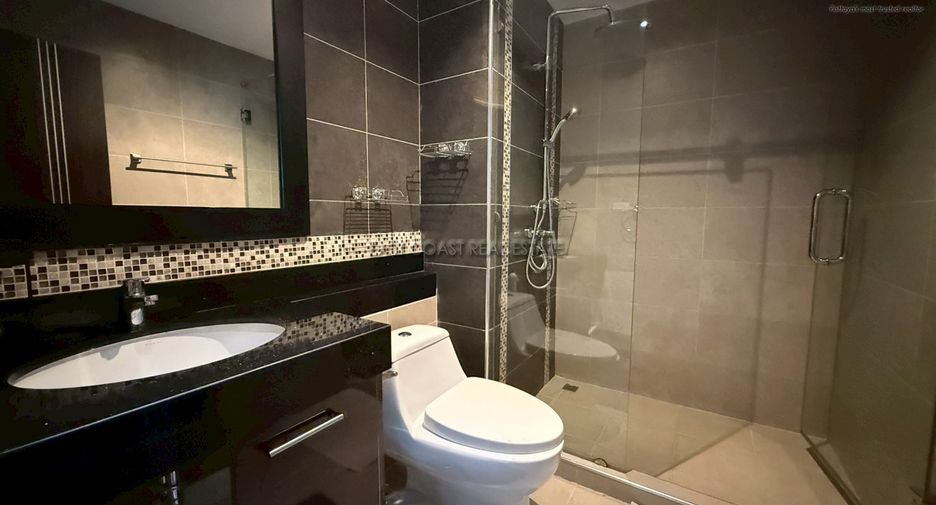 À vendre et à louer 2 chambres condo à Sattahip, Chonburi