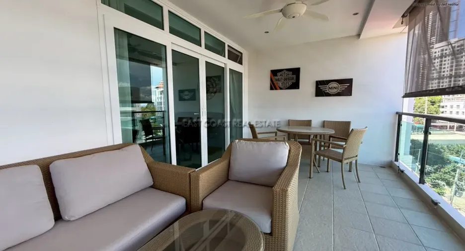 For rent and for sale 2 bedrooms condo in Bang Lamung, Chonburi