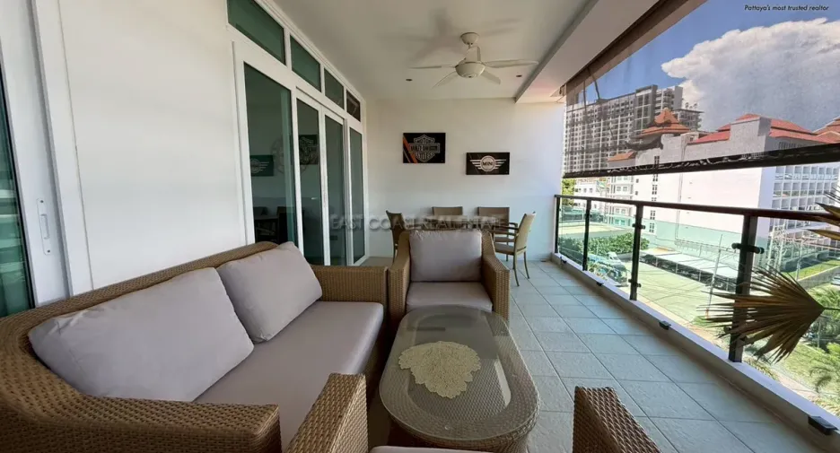For rent and for sale 2 bedrooms condo in Bang Lamung, Chonburi