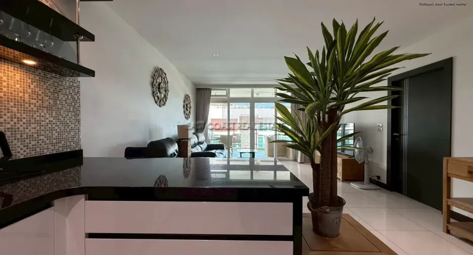 For rent and for sale 2 bedrooms condo in Bang Lamung, Chonburi