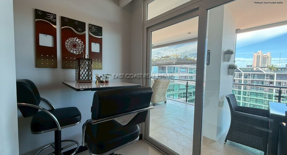 For rent 2 bedrooms condo in Pratumnak, Pattaya