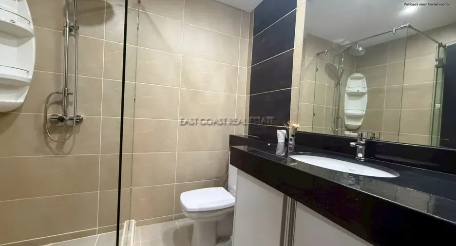 For rent 2 bedrooms condo in Bang Lamung, Chonburi