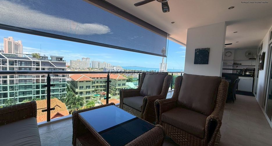For rent 2 bedrooms condo in Pratumnak, Pattaya