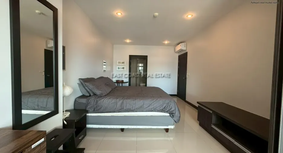 For rent 2 bedrooms condo in Bang Lamung, Chonburi
