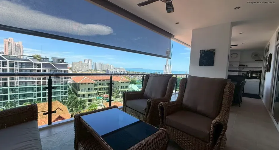 For rent 2 bedrooms condo in Bang Lamung, Chonburi