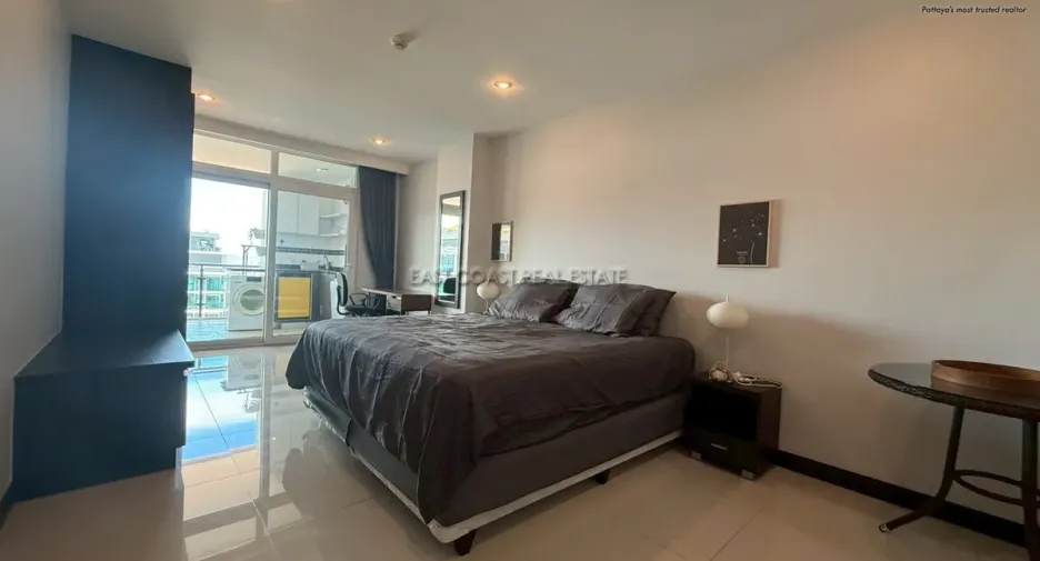For rent 2 bedrooms condo in Bang Lamung, Chonburi