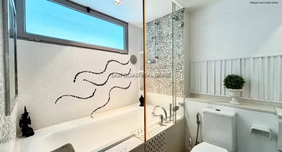 For rent 1 bed condo in Bang Lamung, Chonburi