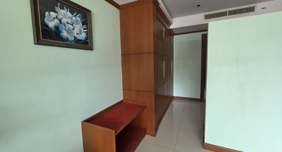 For rent 1 Beds condo in Pratumnak, Pattaya