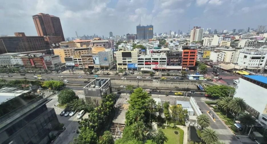 Condo en venta de 2 habitaciones en Huai Khwang, Bangkok
