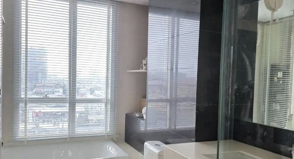 Condo en venta de 2 habitaciones en Huai Khwang, Bangkok
