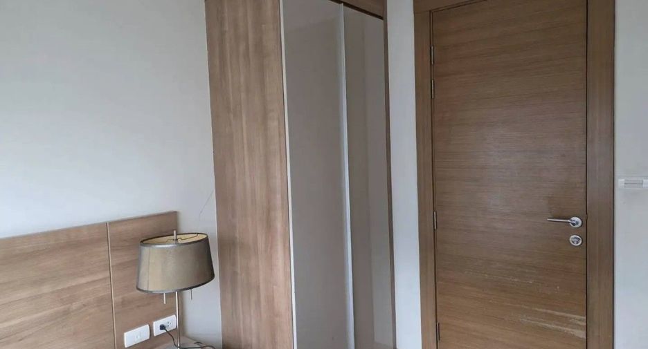 Condo en venta de 2 habitaciones en Huai Khwang, Bangkok