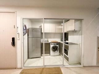 Продажа 2 спальни кондо в Пхра Кханонг, Бангкок